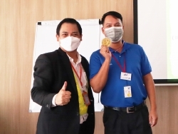 ให้รางวัลกับผู้ที่ร่วมตอบคำถามประจำวัน